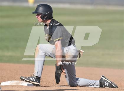 Thumbnail 3 in Foothill @ Yorba Linda photogallery.