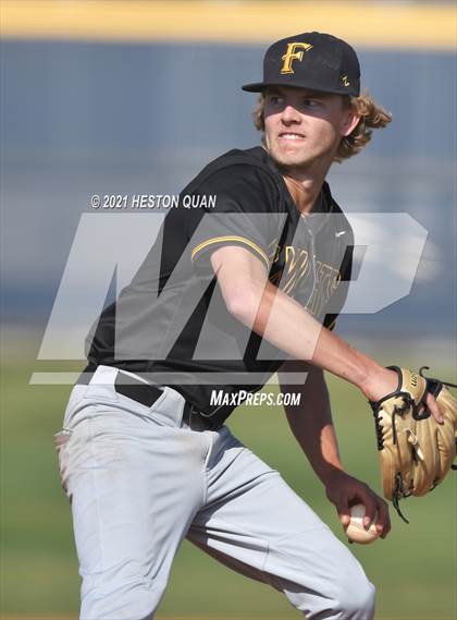 Thumbnail 1 in Foothill @ Yorba Linda photogallery.