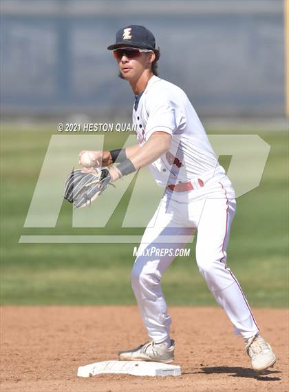 Thumbnail 1 in Foothill @ Yorba Linda photogallery.
