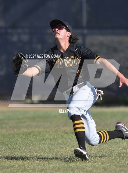 Thumbnail 3 in Foothill @ Yorba Linda photogallery.