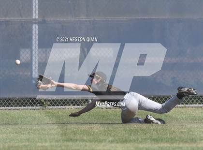Thumbnail 2 in Foothill @ Yorba Linda photogallery.