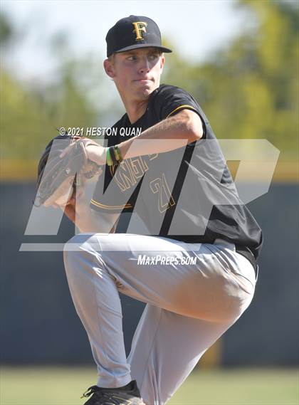 Thumbnail 3 in Foothill @ Yorba Linda photogallery.