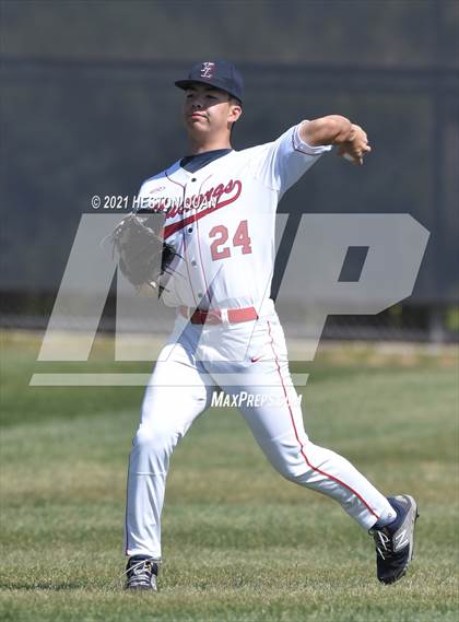 Thumbnail 1 in Foothill @ Yorba Linda photogallery.