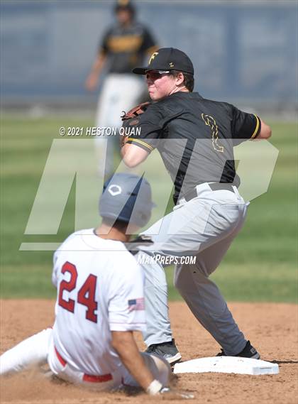 Thumbnail 2 in Foothill @ Yorba Linda photogallery.