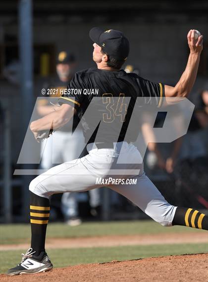 Thumbnail 1 in Foothill @ Yorba Linda photogallery.