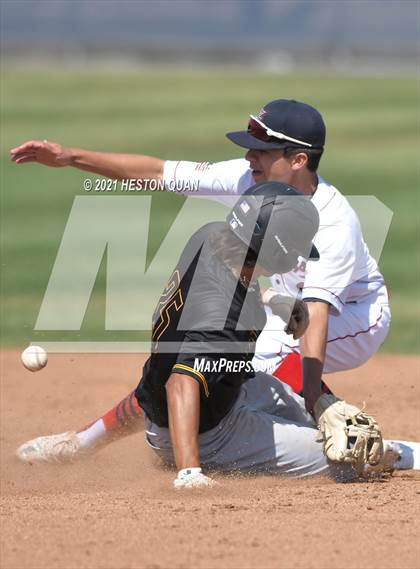 Thumbnail 2 in Foothill @ Yorba Linda photogallery.