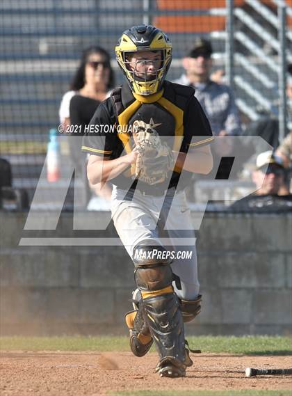 Thumbnail 3 in Foothill @ Yorba Linda photogallery.