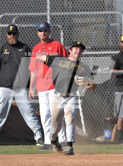 Thumbnail 2 in Foothill @ Yorba Linda photogallery.