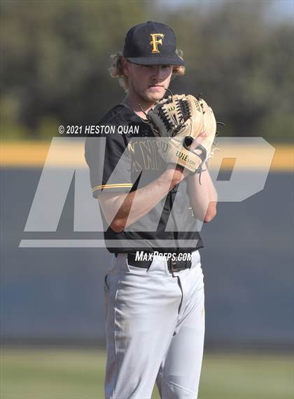 Thumbnail 1 in Foothill @ Yorba Linda photogallery.
