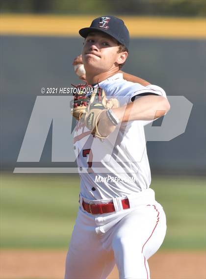 Thumbnail 1 in Foothill @ Yorba Linda photogallery.