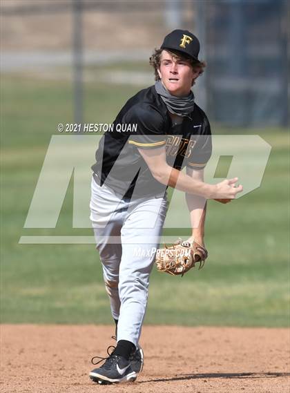 Thumbnail 2 in Foothill @ Yorba Linda photogallery.