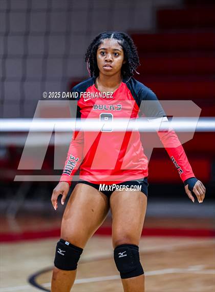 Thumbnail 2 in Jordan vs Hoke County (NCHSAA 8A Round 2) photogallery.