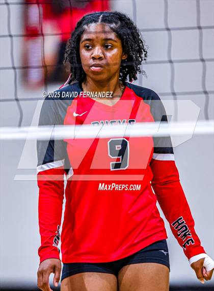 Thumbnail 3 in Jordan vs Hoke County (NCHSAA 8A Round 2) photogallery.