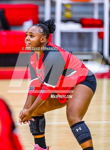 Thumbnail 3 in Jordan vs Hoke County (NCHSAA 8A Round 2) photogallery.