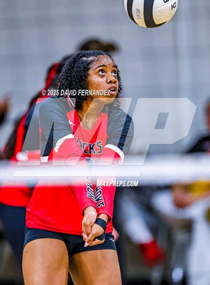 Thumbnail 2 in Jordan vs Hoke County (NCHSAA 8A Round 2) photogallery.