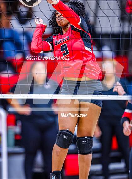 Thumbnail 3 in Jordan vs Hoke County (NCHSAA 8A Round 2) photogallery.