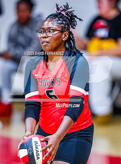 Thumbnail 2 in Jordan vs Hoke County (NCHSAA 8A Round 2) photogallery.