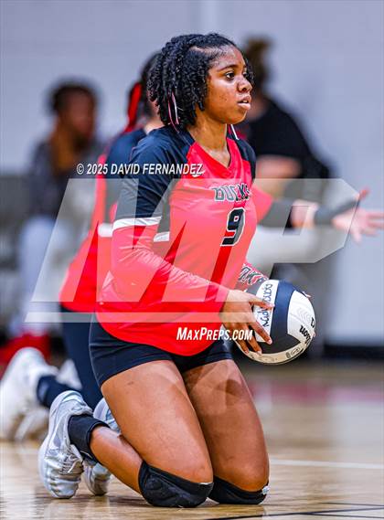 Thumbnail 1 in Jordan vs Hoke County (NCHSAA 8A Round 2) photogallery.