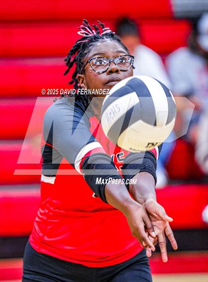 Thumbnail 1 in Jordan vs Hoke County (NCHSAA 8A Round 2) photogallery.