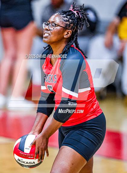 Thumbnail 3 in Jordan vs Hoke County (NCHSAA 8A Round 2) photogallery.