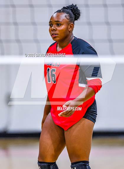 Thumbnail 1 in Jordan vs Hoke County (NCHSAA 8A Round 2) photogallery.