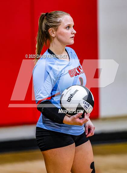 Thumbnail 3 in Jordan vs Hoke County (NCHSAA 8A Round 2) photogallery.