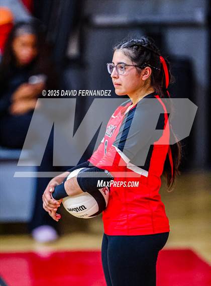 Thumbnail 1 in Jordan vs Hoke County (NCHSAA 8A Round 2) photogallery.