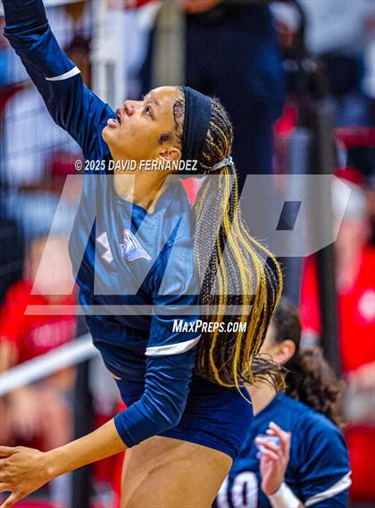 Thumbnail 3 in Jordan vs Hoke County (NCHSAA 8A Round 2) photogallery.