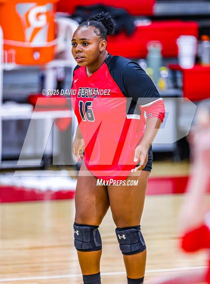 Thumbnail 3 in Jordan vs Hoke County (NCHSAA 8A Round 2) photogallery.