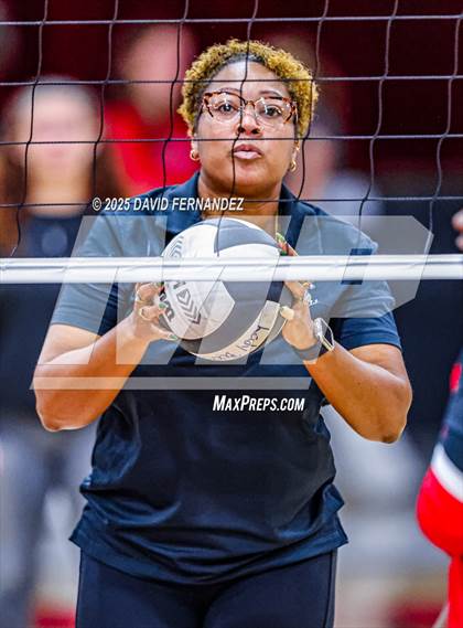 Thumbnail 2 in Jordan vs Hoke County (NCHSAA 8A Round 2) photogallery.