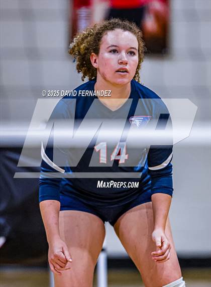 Thumbnail 1 in Jordan vs Hoke County (NCHSAA 8A Round 2) photogallery.