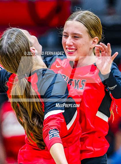 Thumbnail 2 in Jordan vs Hoke County (NCHSAA 8A Round 2) photogallery.