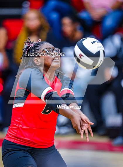 Thumbnail 2 in Jordan vs Hoke County (NCHSAA 8A Round 2) photogallery.