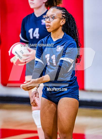 Thumbnail 2 in Jordan vs Hoke County (NCHSAA 8A Round 2) photogallery.