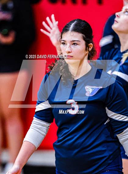 Thumbnail 2 in Jordan vs Hoke County (NCHSAA 8A Round 2) photogallery.