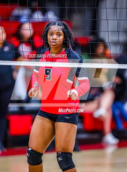 Thumbnail 1 in Jordan vs Hoke County (NCHSAA 8A Round 2) photogallery.