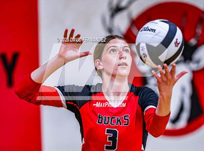 Thumbnail 3 in Jordan vs Hoke County (NCHSAA 8A Round 2) photogallery.