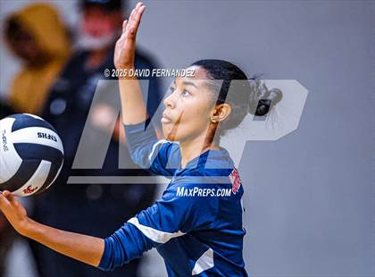 Thumbnail 3 in Jordan vs Hoke County (NCHSAA 8A Round 2) photogallery.