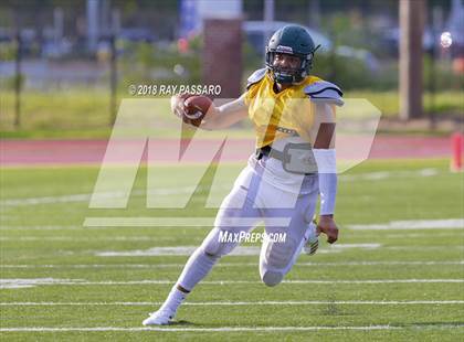 Thumbnail 1 in William Floyd vs Bay Shore Scrimmage photogallery.