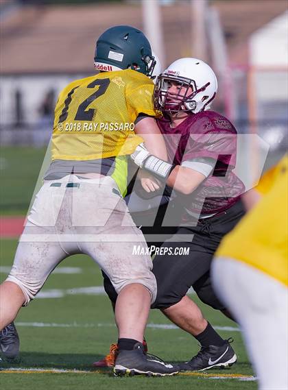 Thumbnail 1 in William Floyd vs Bay Shore Scrimmage photogallery.