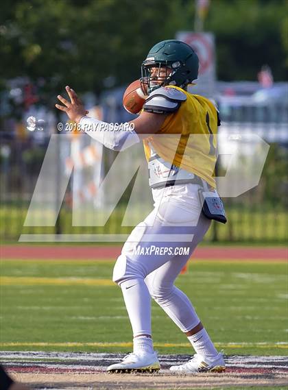 Thumbnail 2 in William Floyd vs Bay Shore Scrimmage photogallery.