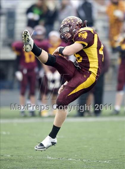 Thumbnail 2 in Marian Central Catholic vs. Montini photogallery.
