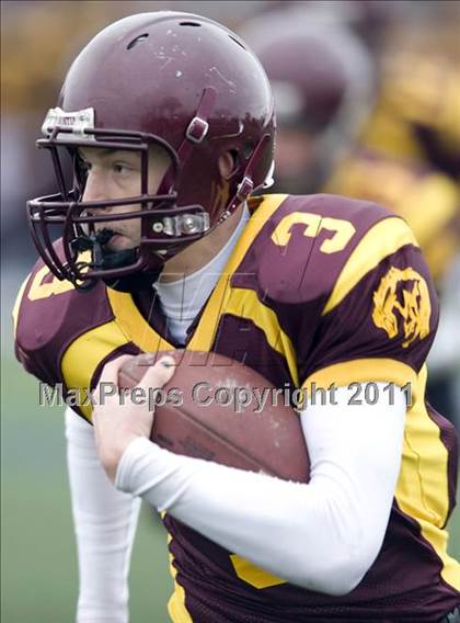 Thumbnail 3 in Marian Central Catholic vs. Montini photogallery.