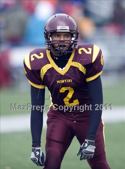 Thumbnail 3 in Marian Central Catholic vs. Montini photogallery.