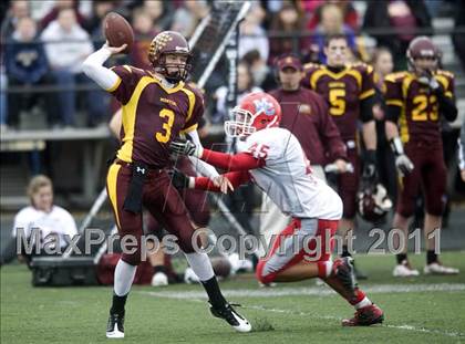 Thumbnail 2 in Marian Central Catholic vs. Montini photogallery.