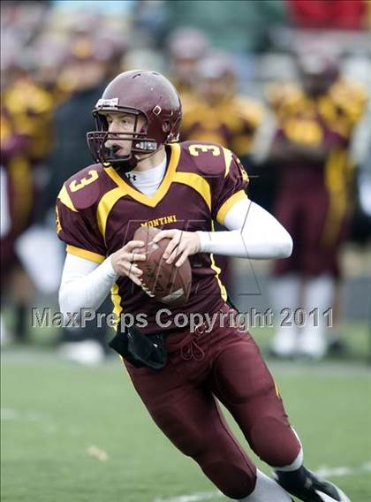 Thumbnail 2 in Marian Central Catholic vs. Montini photogallery.