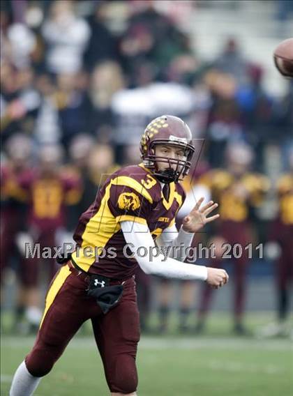 Thumbnail 2 in Marian Central Catholic vs. Montini photogallery.