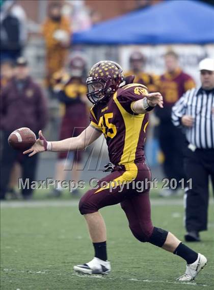Thumbnail 3 in Marian Central Catholic vs. Montini photogallery.