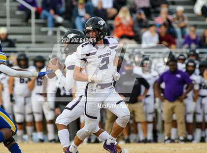 Thumbnail 2 in Battlefield @ Oscar Smith (VHSL Class 6 Semifinal) photogallery.