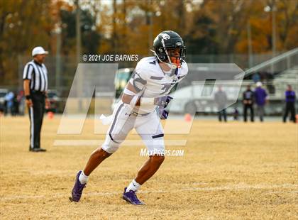 Thumbnail 3 in Battlefield @ Oscar Smith (VHSL Class 6 Semifinal) photogallery.